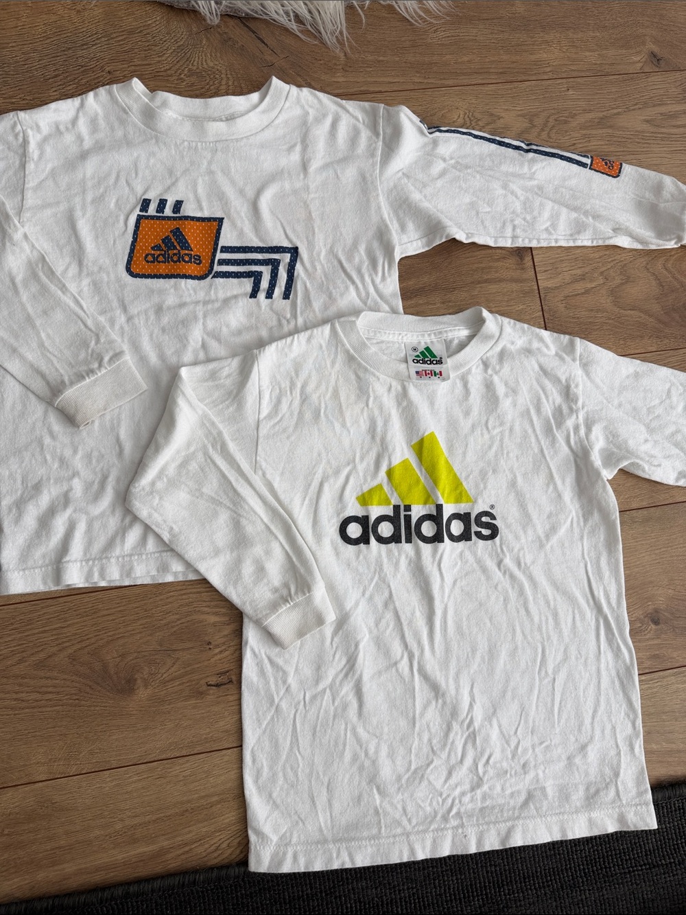 Set of 2 vintage adidas kids Long-Sleeve shirts